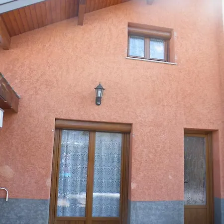 Maison Mitoyenne Avec Terrasse Villar-Saint-Pancrace Exterior foto