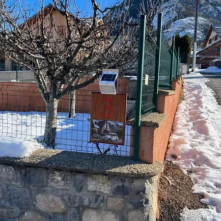 Maison Mitoyenne Avec Terrasse Villar-Saint-Pancrace Exterior foto